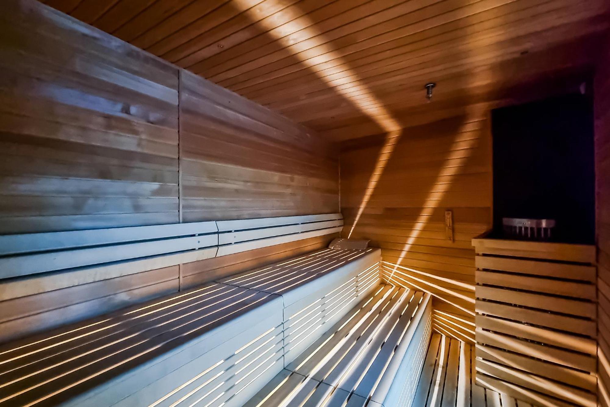 Hanza Tower Apartment No 628 - 6Th Floor, Balcony, Swimming Pool Щецин Екстер'єр фото