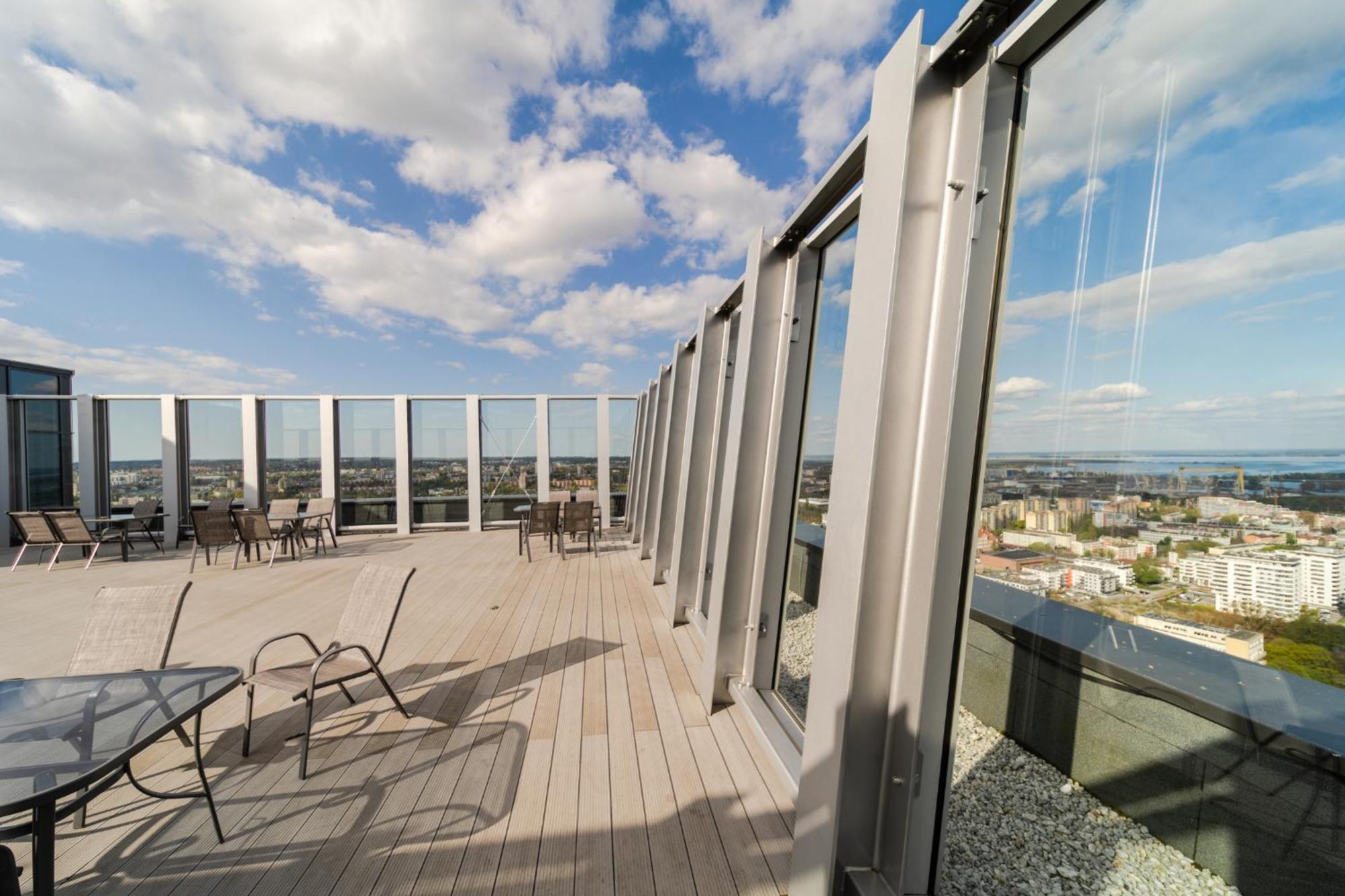 Hanza Tower Apartment No 628 - 6Th Floor, Balcony, Swimming Pool Щецин Екстер'єр фото